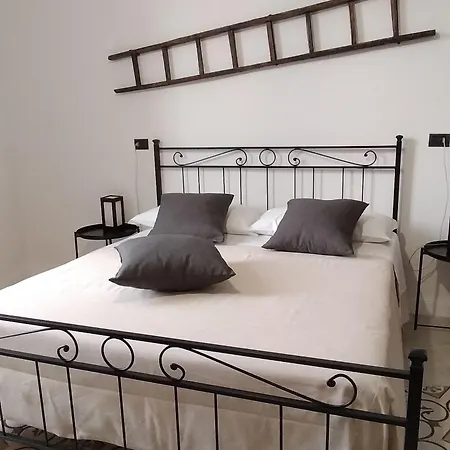 Bed & Breakfast Le Scale Di Pietra 4*