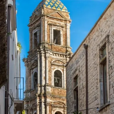Le Scale Di Pietra