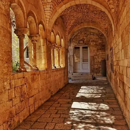 Le Scale Di Pietra Panzió Conversano