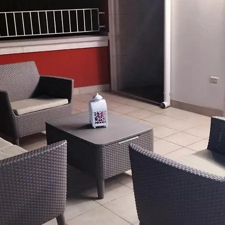 فندق مبيت وإفطار Le Scale Di Pietra 3*