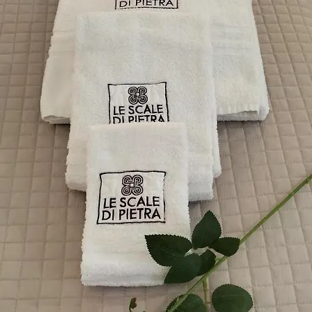 Oda ve Kahvaltı Le Scale Di Pietra